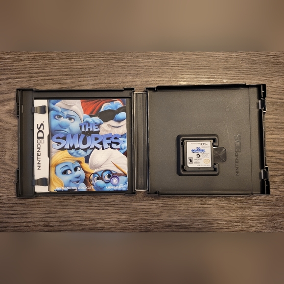 Nintendo DS the Smurfs Everyone Ubisoft - Picture 1 of 5